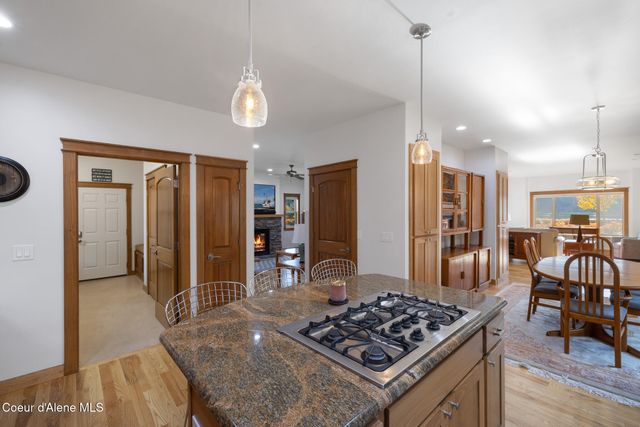 4083 W SHOREVIEW LN, Coeur D'alene, ID 83814