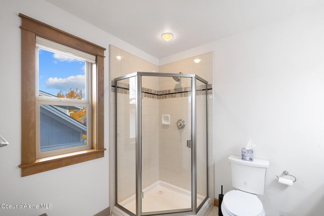 4083 W SHOREVIEW LN, Coeur D'alene, ID 83814