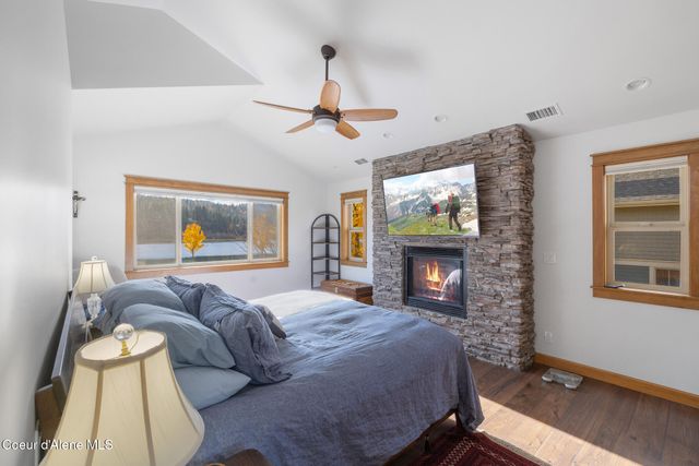 4083 W SHOREVIEW LN, Coeur D'alene, ID 83814