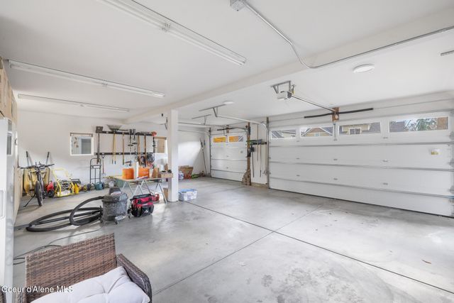 4083 W SHOREVIEW LN, Coeur D'alene, ID 83814