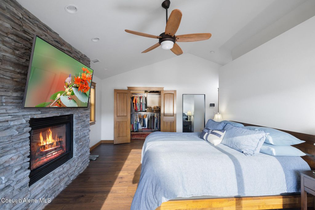 4083 W SHOREVIEW LN, Coeur d'Alene, ID 83814 photo 32