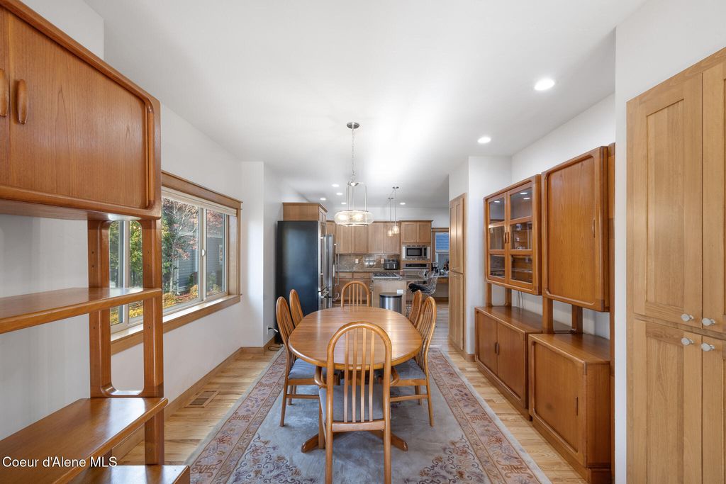 4083 W SHOREVIEW LN, Coeur d'Alene, ID 83814 photo 5
