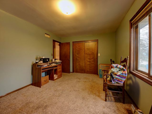 5939 W Van Gogh Trail, La Porte, IN 46350