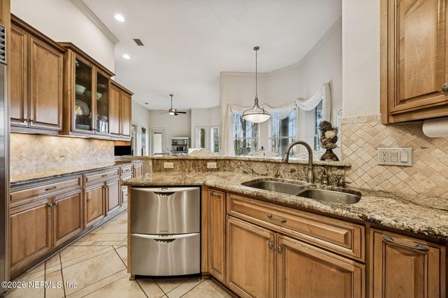 283 ESTATES Drive, Palatka, FL 32177