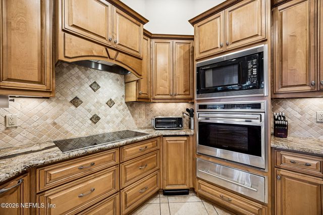 283 ESTATES Drive, Palatka, FL 32177