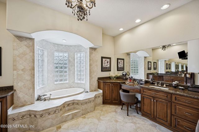 283 ESTATES Drive, Palatka, FL 32177