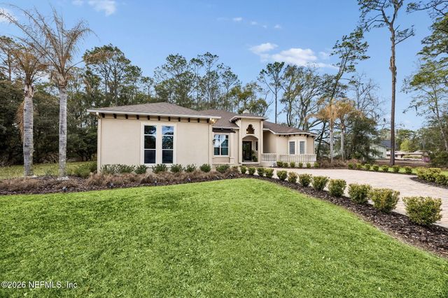 283 ESTATES Drive, Palatka, FL 32177