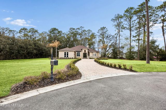 283 ESTATES Drive, Palatka, FL 32177