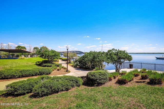 283 ESTATES Drive, Palatka, FL 32177