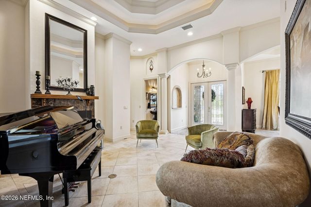 283 ESTATES Drive, Palatka, FL 32177