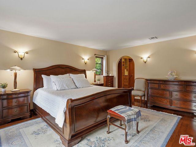 2026 Greenfield Avenue, Los Angeles, CA 90025