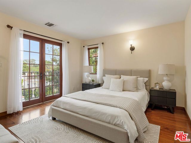 2026 Greenfield Avenue, Los Angeles, CA 90025