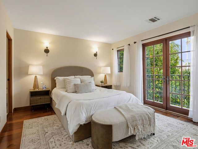 2026 Greenfield Avenue, Los Angeles, CA 90025