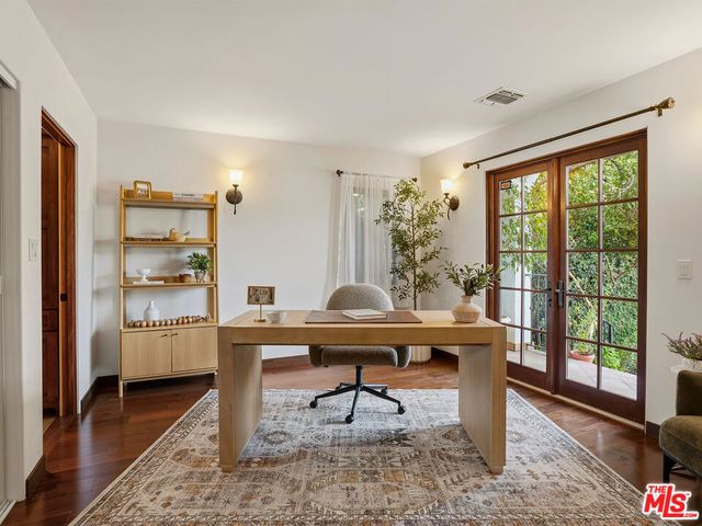 2026 Greenfield Avenue, Los Angeles, CA 90025