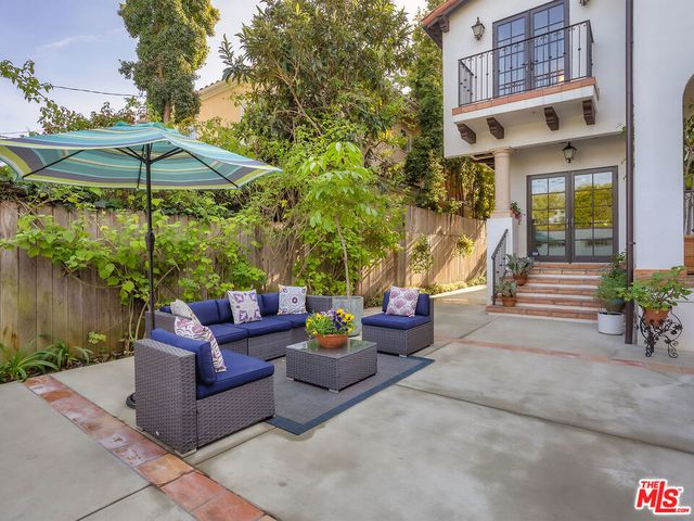 2026 Greenfield Avenue, Los Angeles, CA 90025