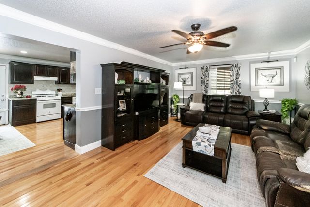 194 Pecan Drive, Summerville, SC 29483
