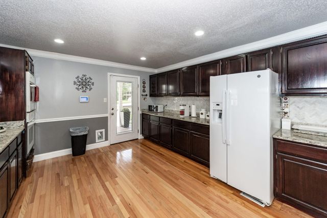 194 Pecan Drive, Summerville, SC 29483