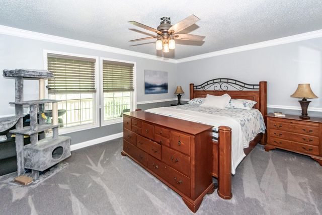 194 Pecan Drive, Summerville, SC 29483