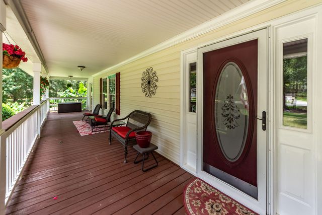 194 Pecan Drive, Summerville, SC 29483