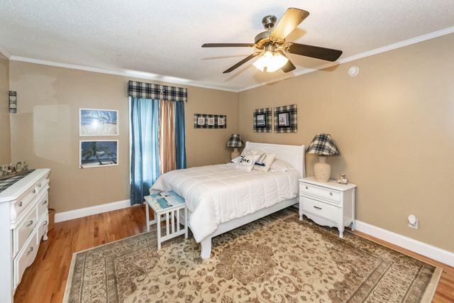 194 Pecan Drive, Summerville, SC 29483