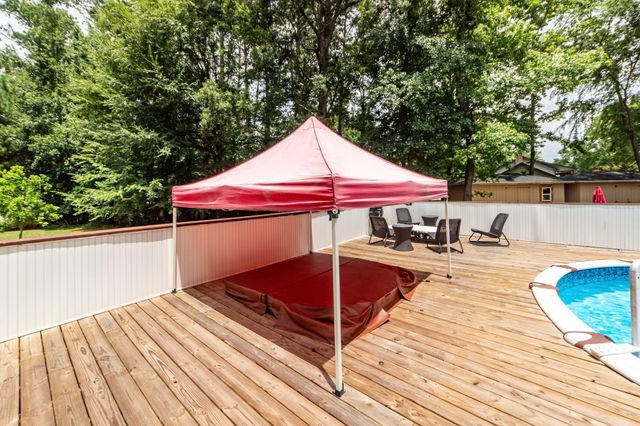 194 Pecan Drive, Summerville, SC 29483