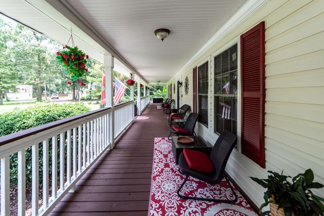 194 Pecan Drive, Summerville, SC 29483