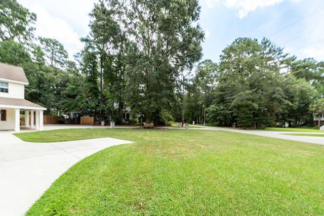 194 Pecan Drive, Summerville, SC 29483