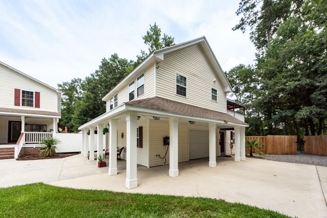 194 Pecan Drive, Summerville, SC 29483