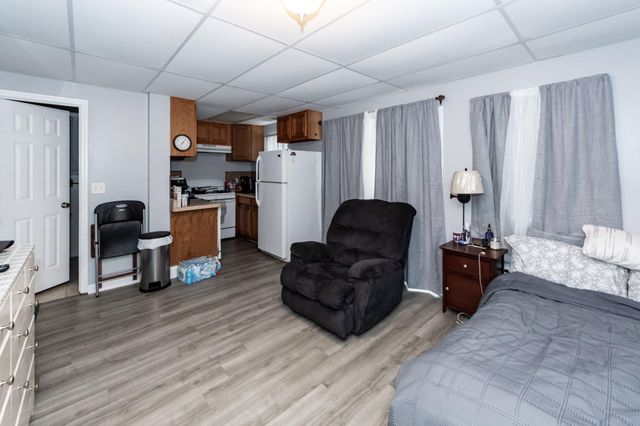 194 Pecan Drive, Summerville, SC 29483
