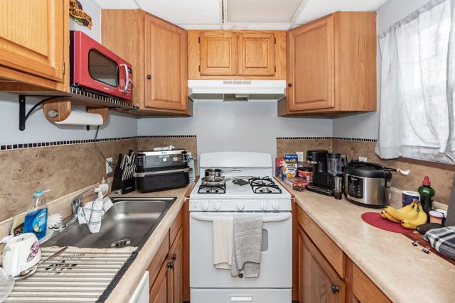194 Pecan Drive, Summerville, SC 29483