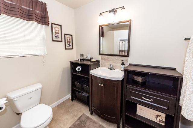 194 Pecan Drive, Summerville, SC 29483