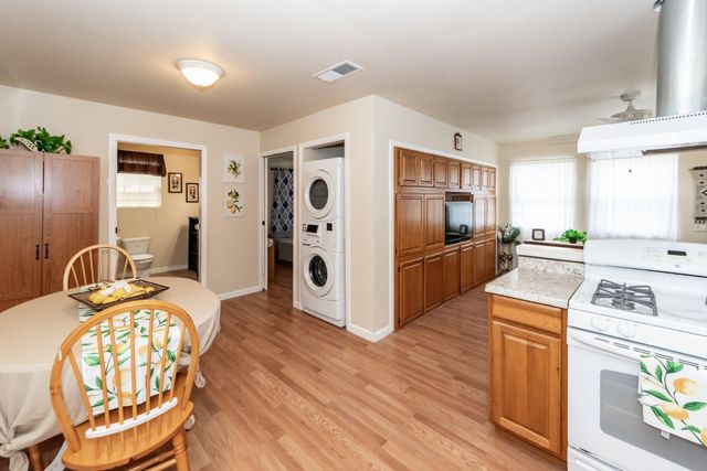 194 Pecan Drive, Summerville, SC 29483