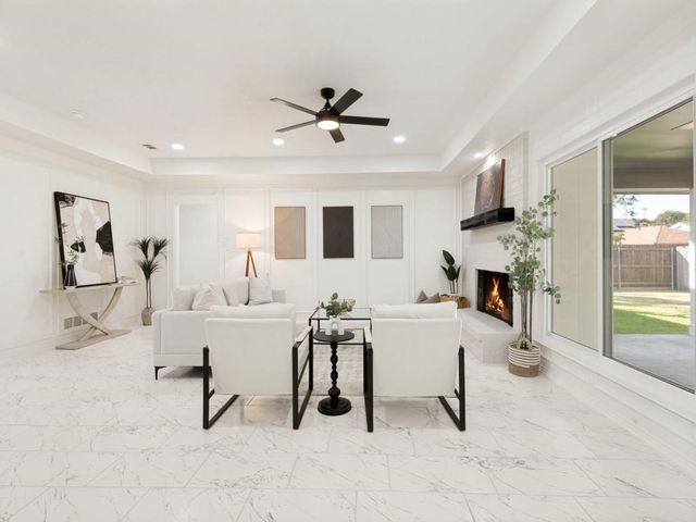 2025 Normandy Drive, Hurst, TX 76054
