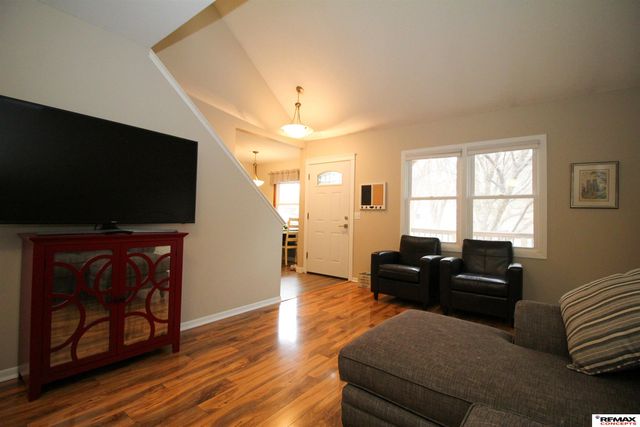 8509 Horizon Drive, Lincoln, NE 68505