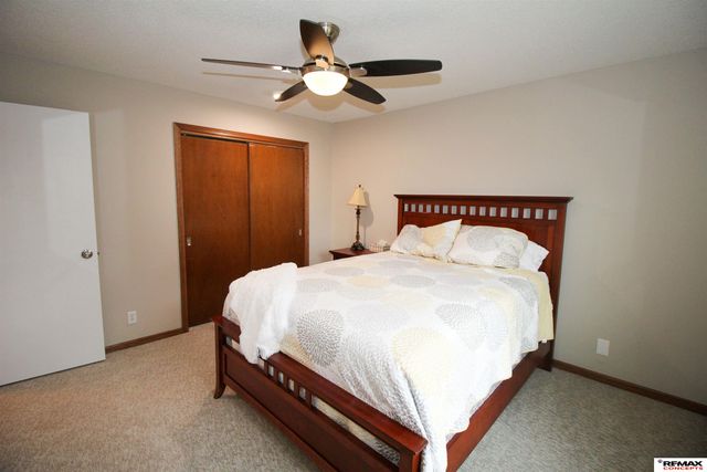 8509 Horizon Drive, Lincoln, NE 68505