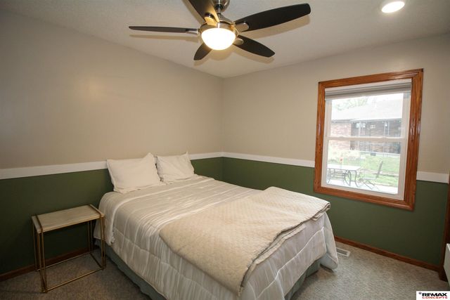 8509 Horizon Drive, Lincoln, NE 68505