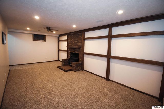 8509 Horizon Drive, Lincoln, NE 68505