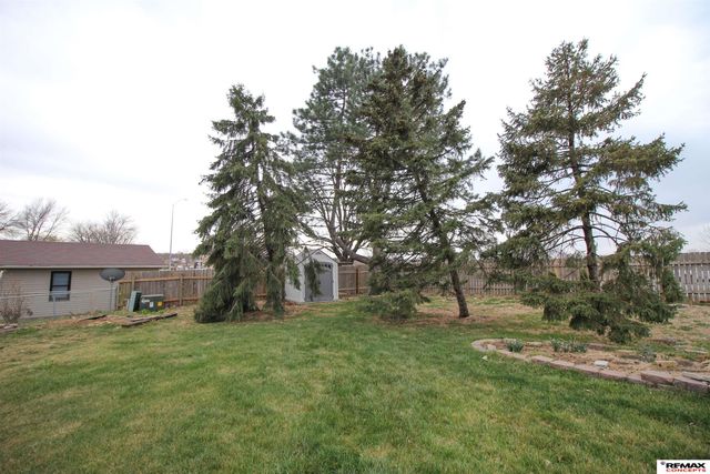 8509 Horizon Drive, Lincoln, NE 68505