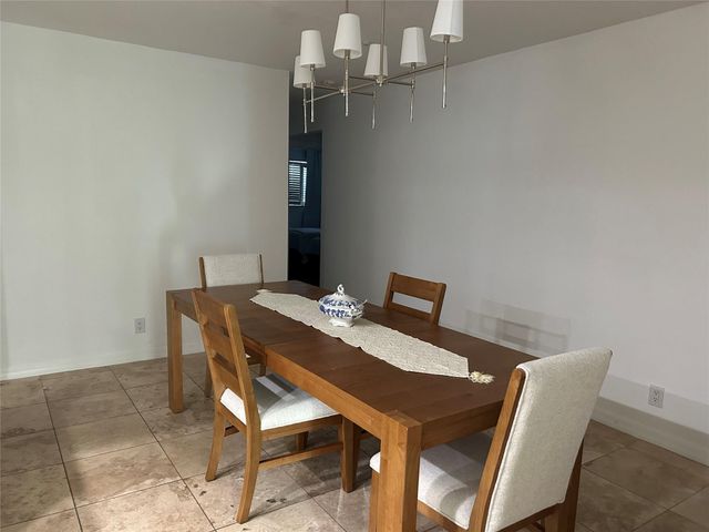 4431 NE 28th Ave, Lighthouse Point, FL 33064