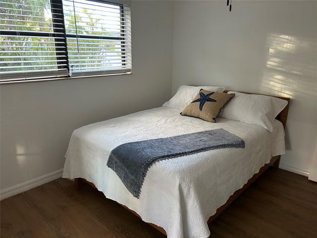 4431 NE 28th Ave, Lighthouse Point, FL 33064