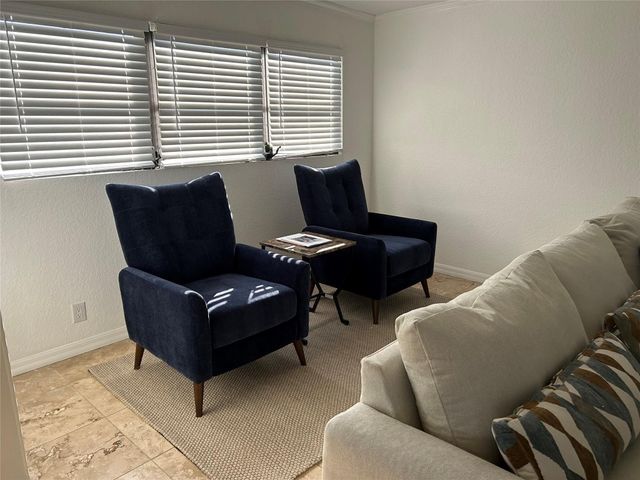 4431 NE 28th Avenue, Lighthouse Point, FL 33064