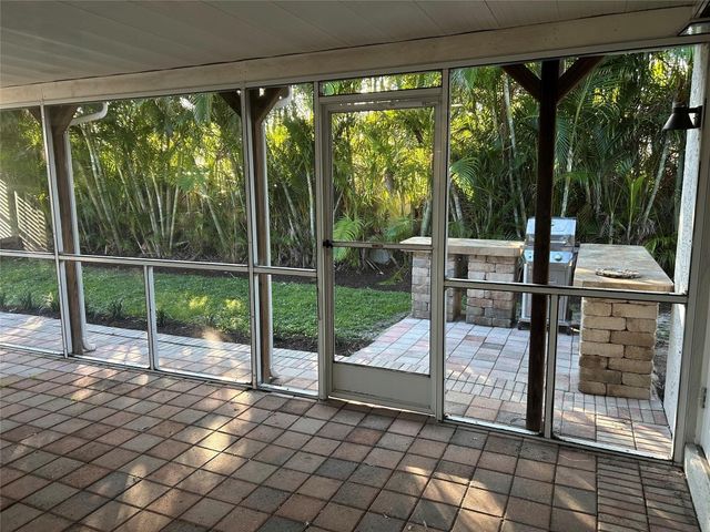 4431 NE 28th Avenue, Lighthouse Point, FL 33064