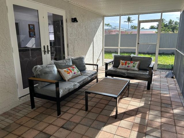 4431 NE 28th Avenue, Lighthouse Point, FL 33064