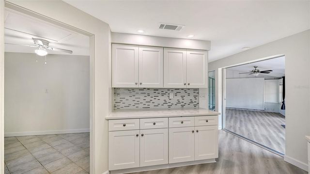 2512 POST ROAD, Sarasota, FL 34231