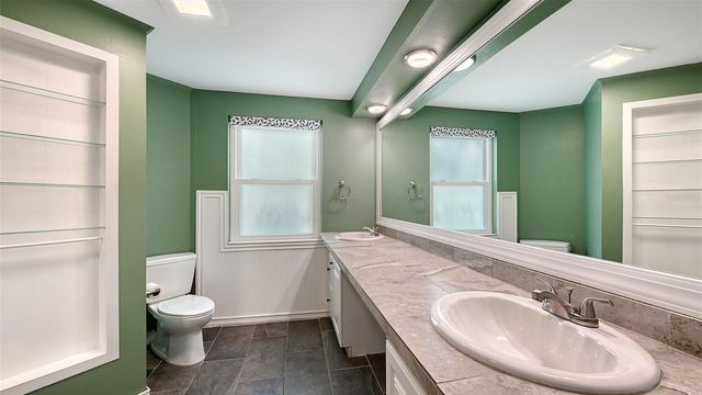 2512 POST ROAD, Sarasota, FL 34231