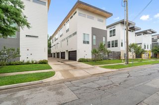 5802 Lindell Avenue 102, Dallas, TX 75206