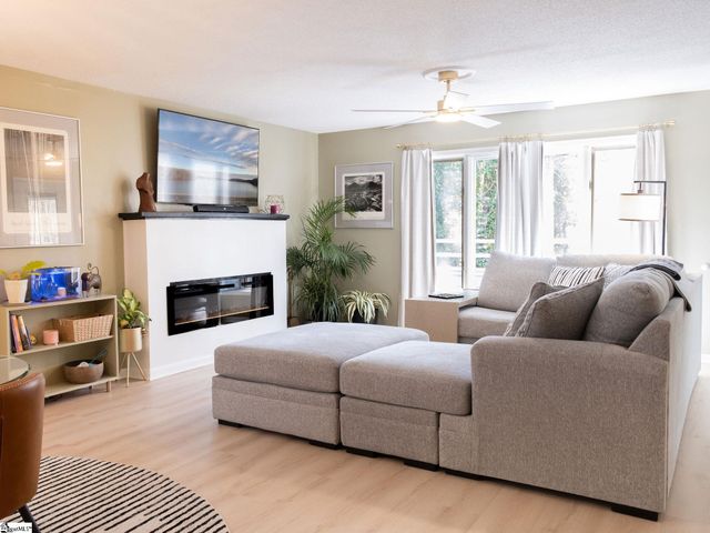 2101 Northlake Drive, Anderson, SC 29625