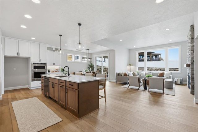 1304 S Manifold Rd, Spokane Valley, WA 99016