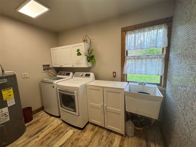 101 Linden St, Shaler, PA 15116