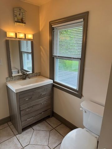 101 Linden St, Shaler, PA 15116